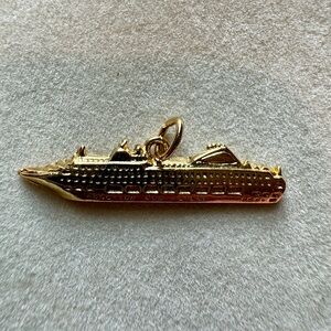 Gold Cruise Ship Pendant